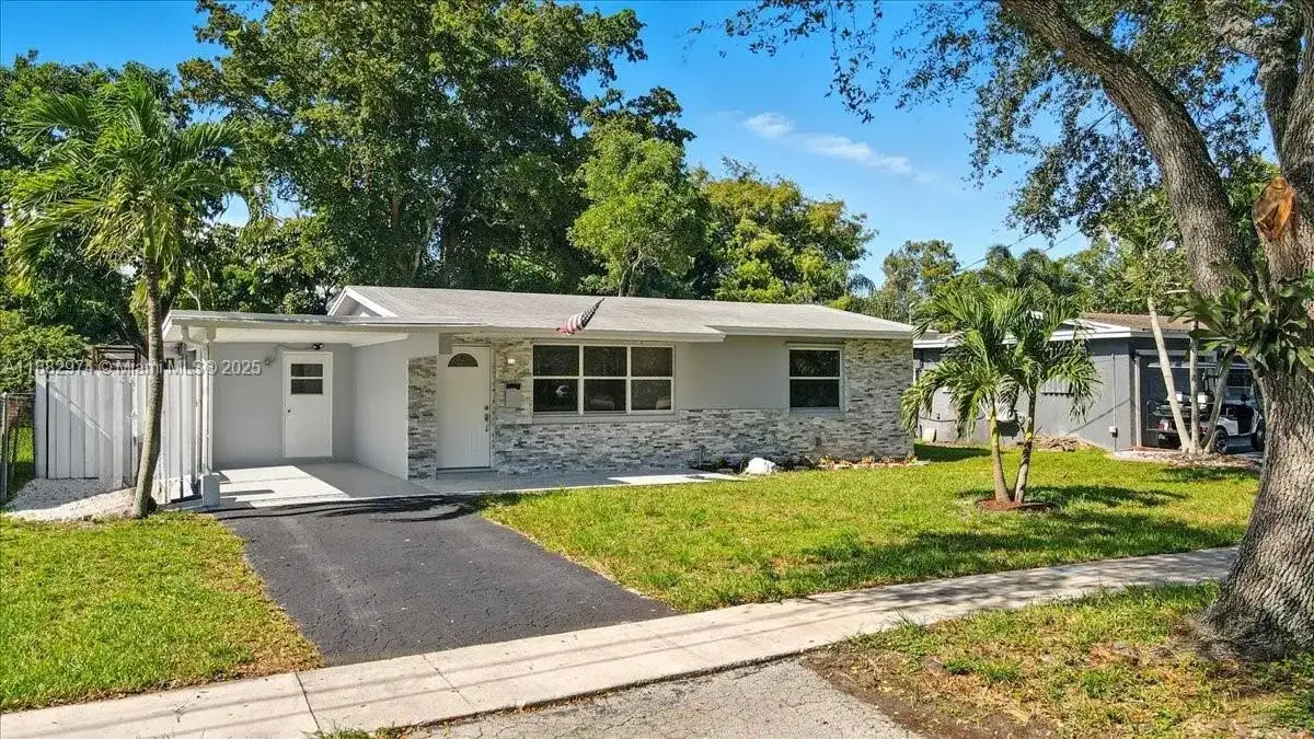 9207 SW 49th Pl, Cooper City FL 33328 photo 3