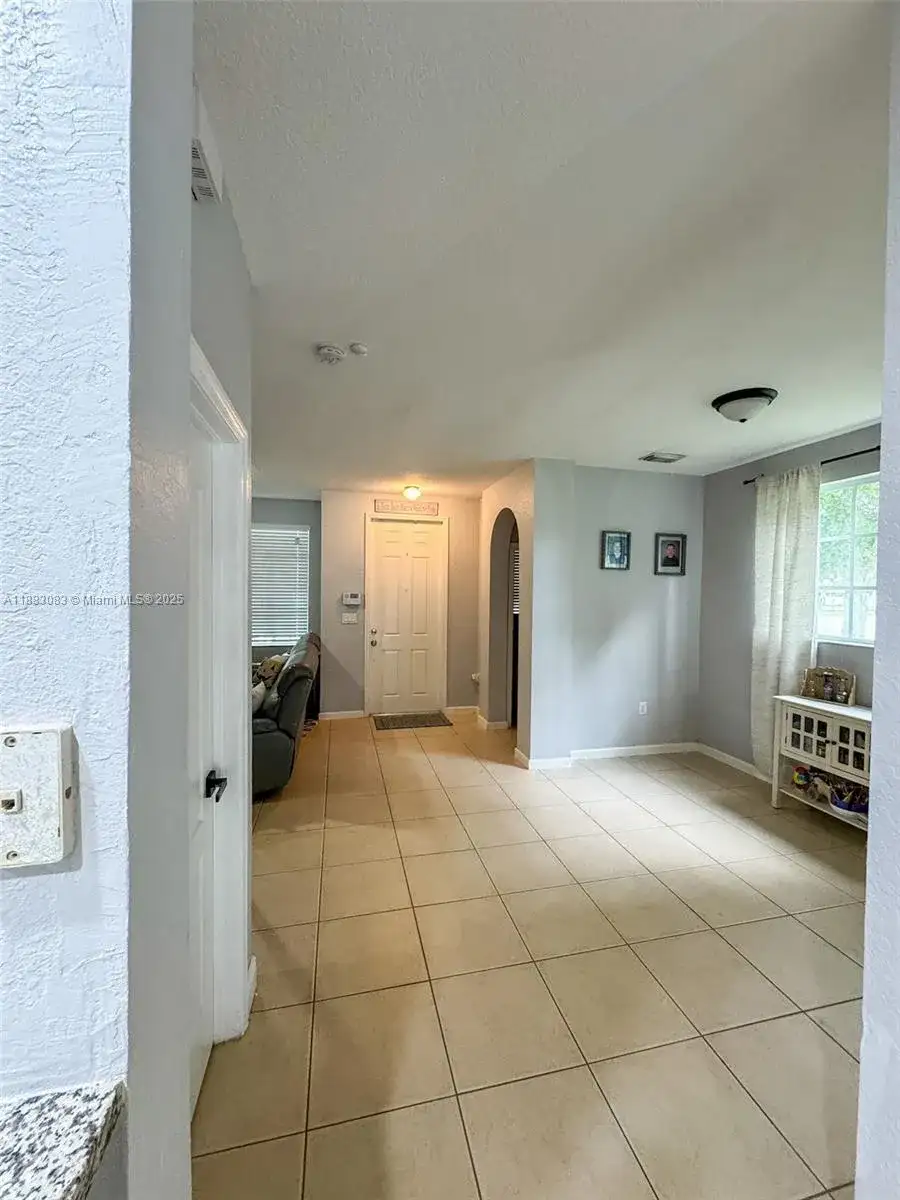 27841 SW 140th Ave, Homestead FL 33032 photo 5