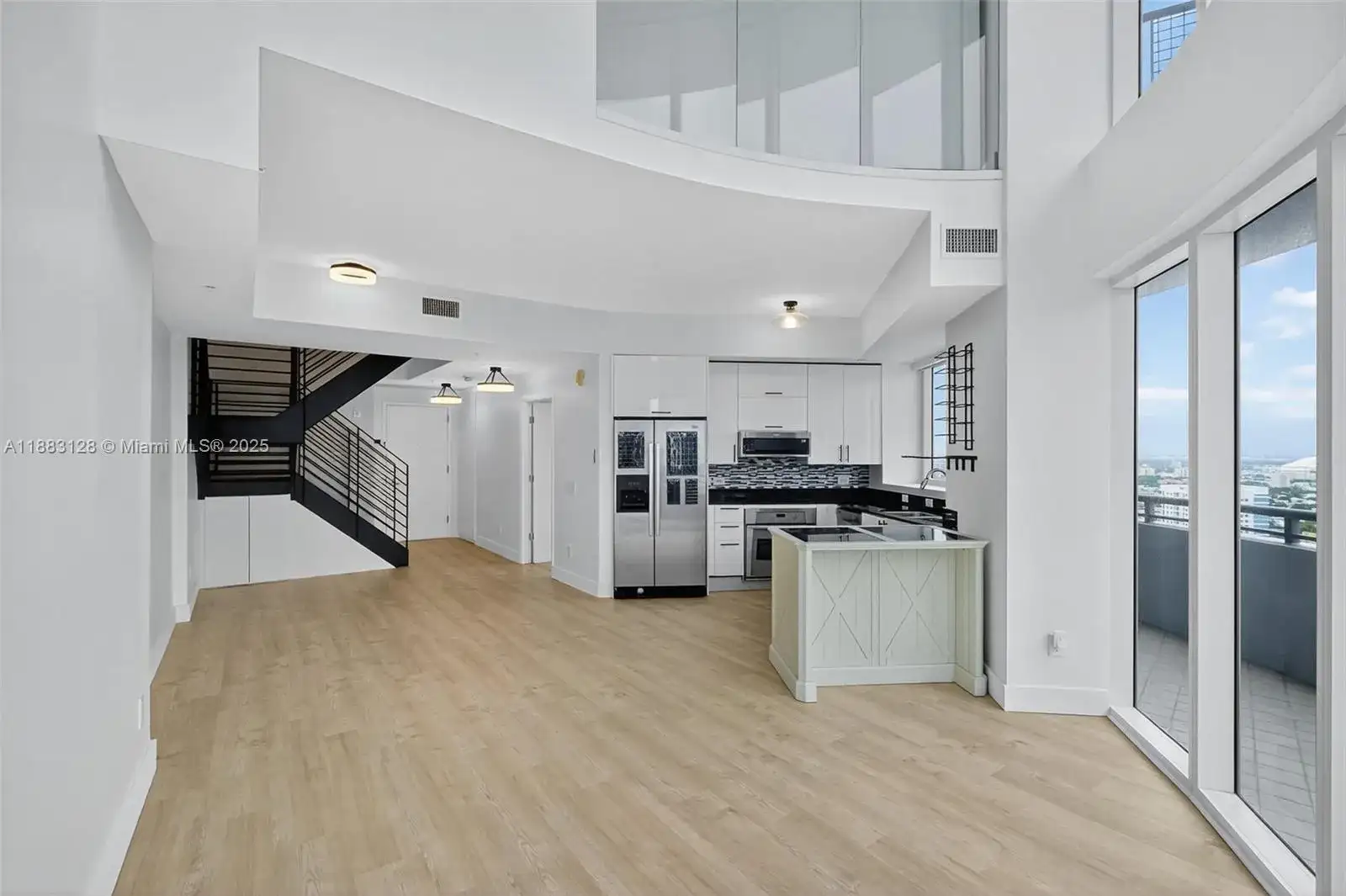 60 SW 13th St # 3026, Miami FL 33130 photo 2