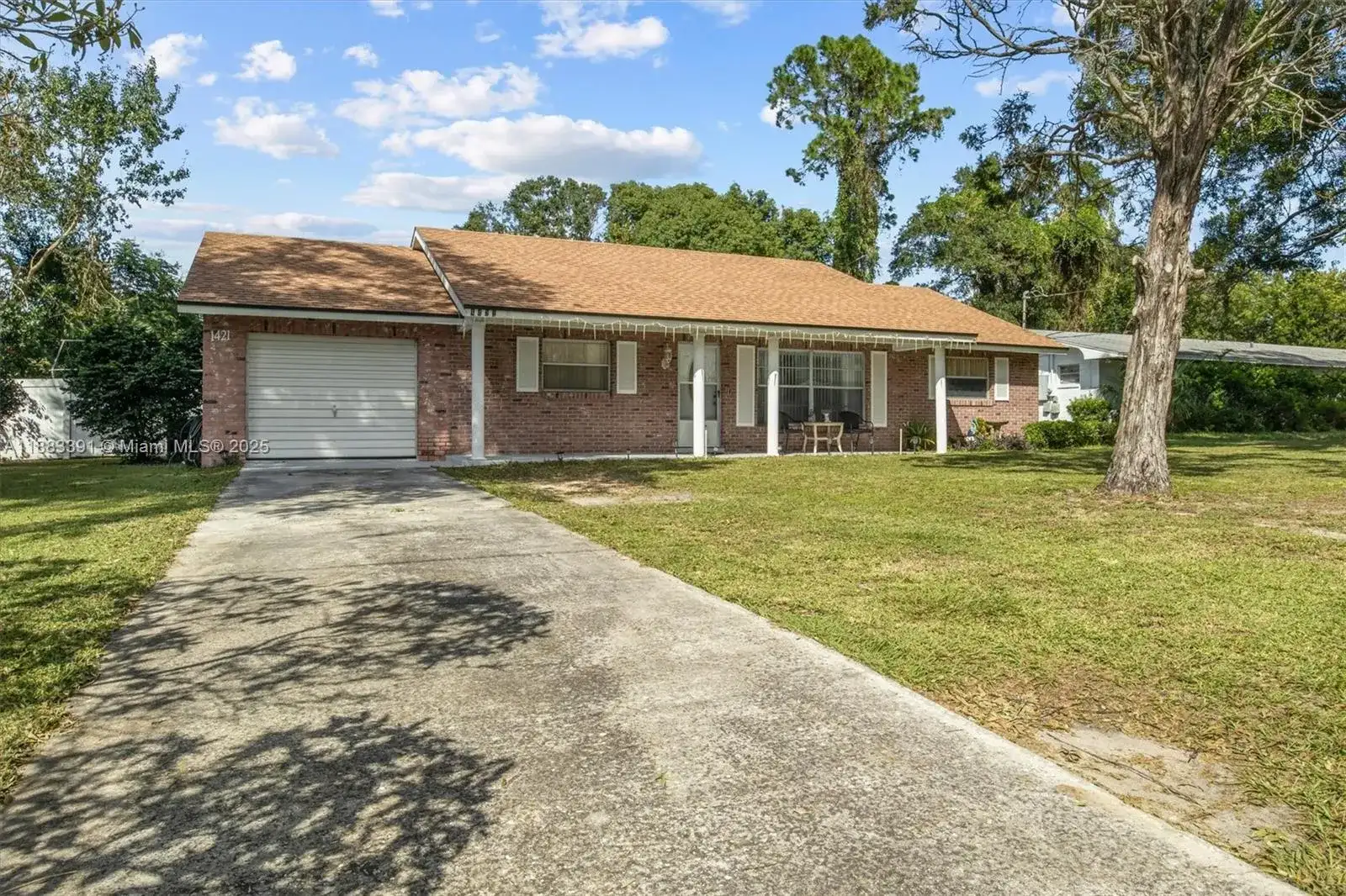 1421 Avenue G NE, Other City - In The State Of Florida FL 33881 photo 2