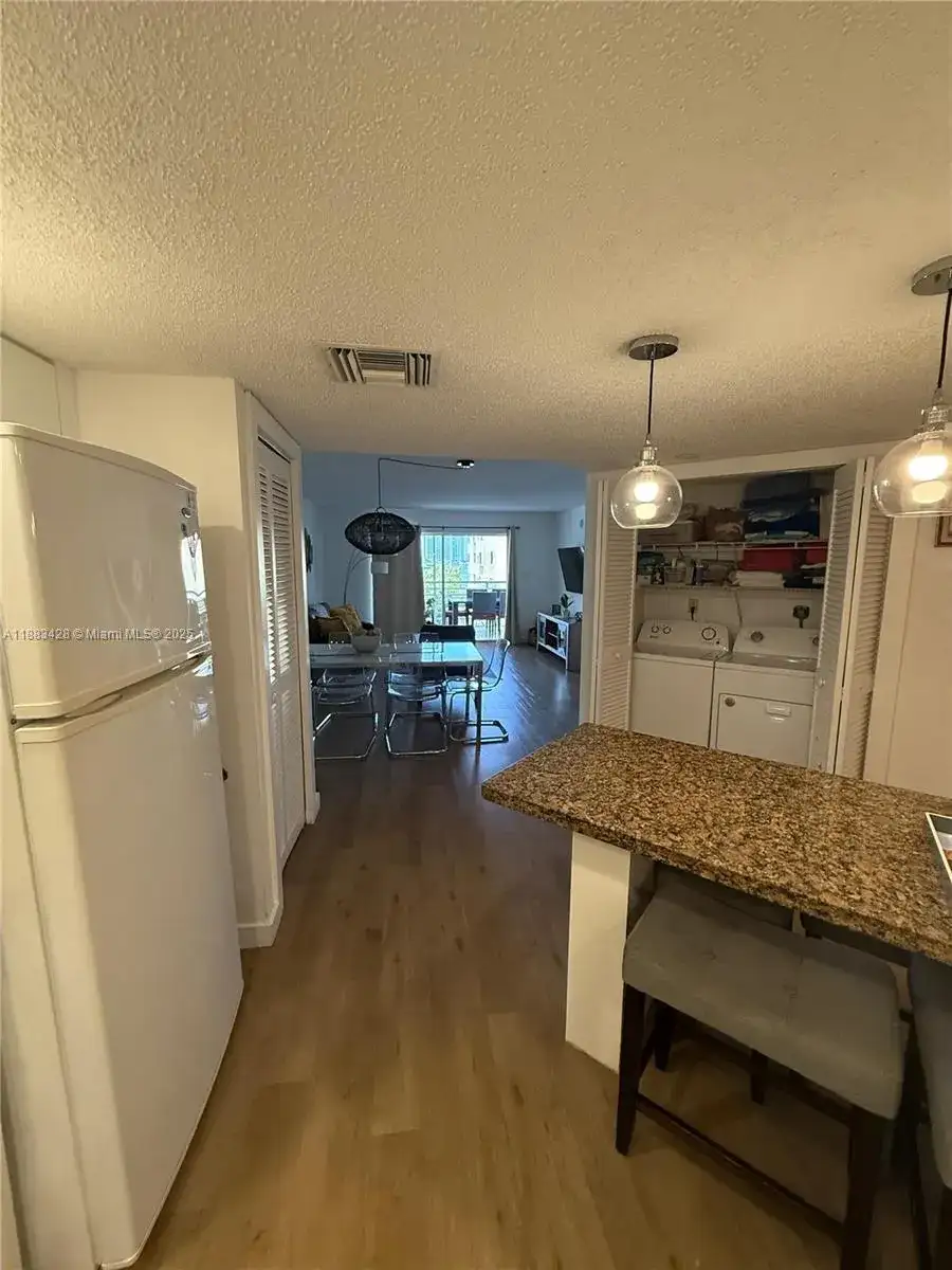 17801 N Bay Rd # 505, Sunny Isles Beach FL 33160 photo 3