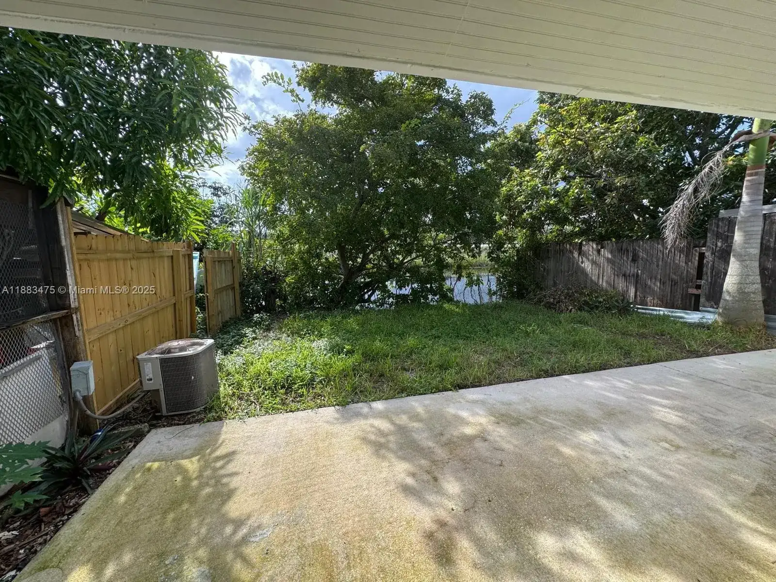 20424 NW 15th Ave # 6, Miami Gardens FL 33169 photo 2