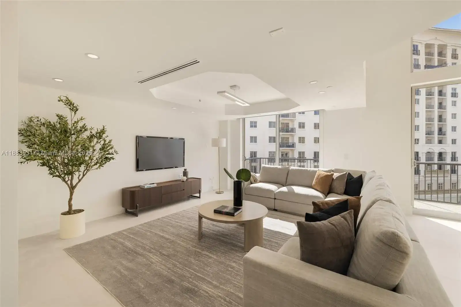55 Merrick Way # 808, Coral Gables FL 33134 photo 3