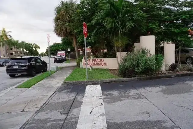 10661 SW 108th Ave # 3B, Miami FL 33176 photo 2