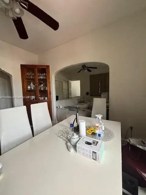 2643 NW 23rd Ct, Miami FL 33142 photo 4