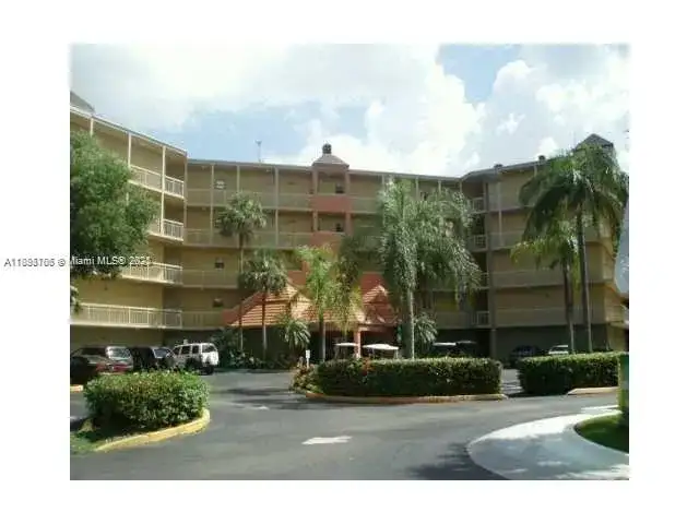 8290 Lake Dr # 250, Doral FL 33166 photo 4