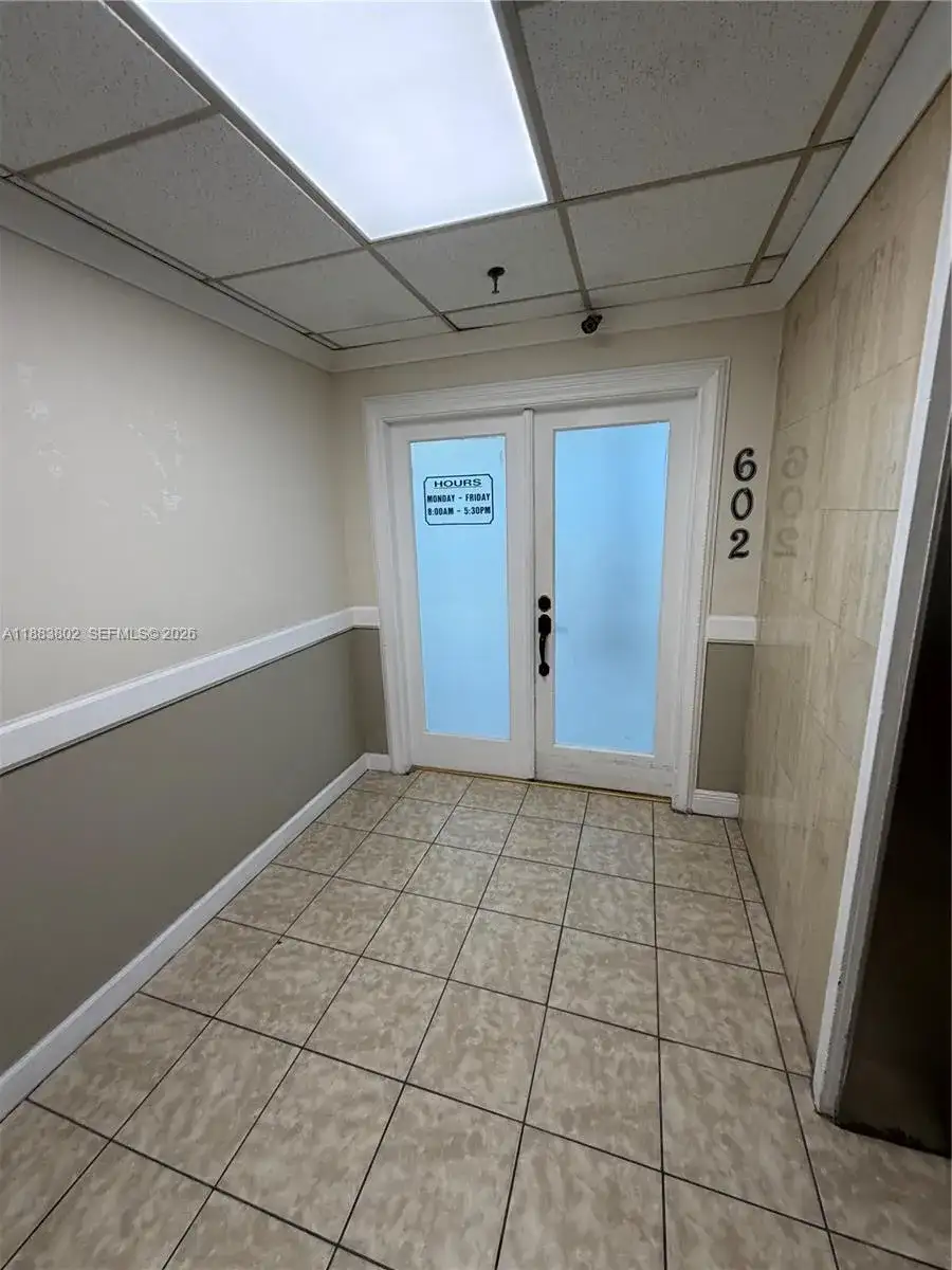 4445 W 16th Ave # 605, Hialeah FL 33012 photo 4