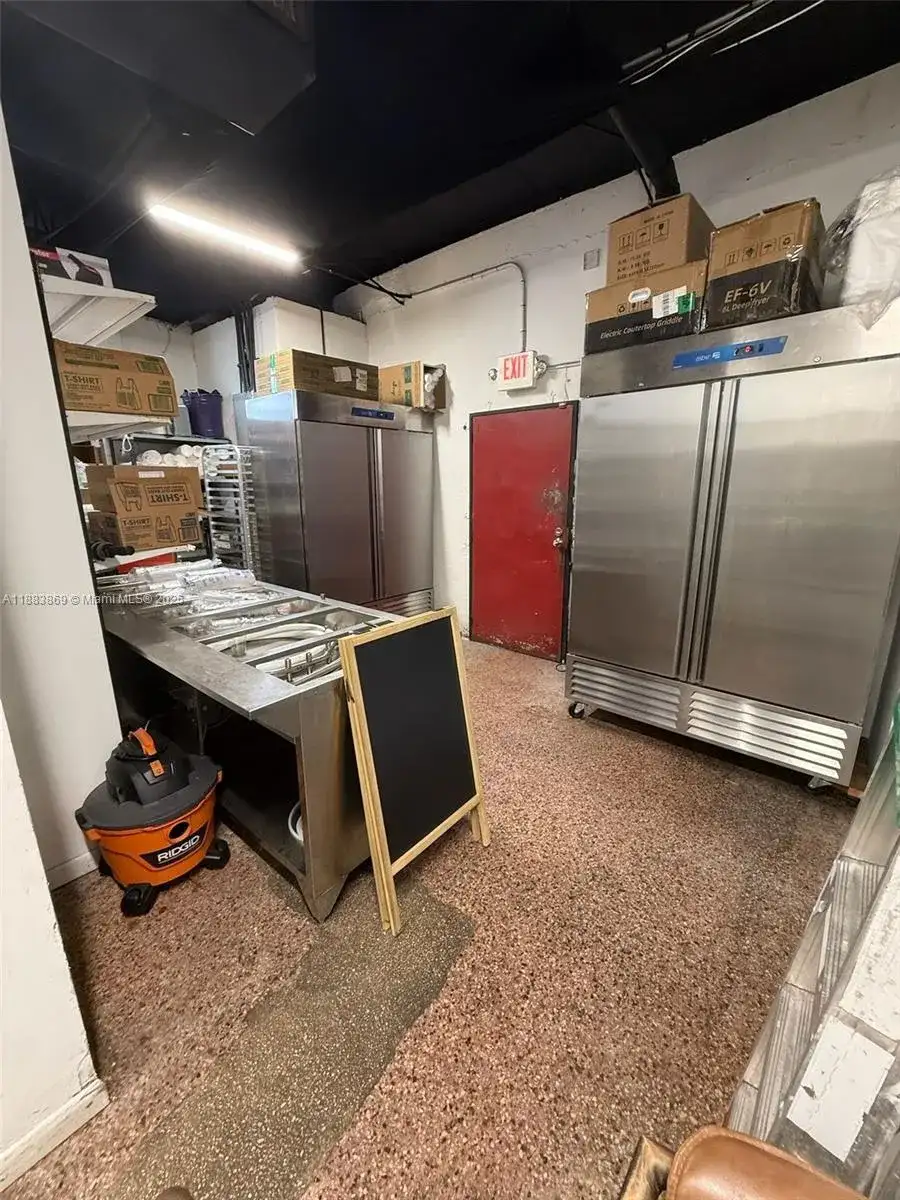 6746 W Flagler St, Miami FL 33144 photo 3