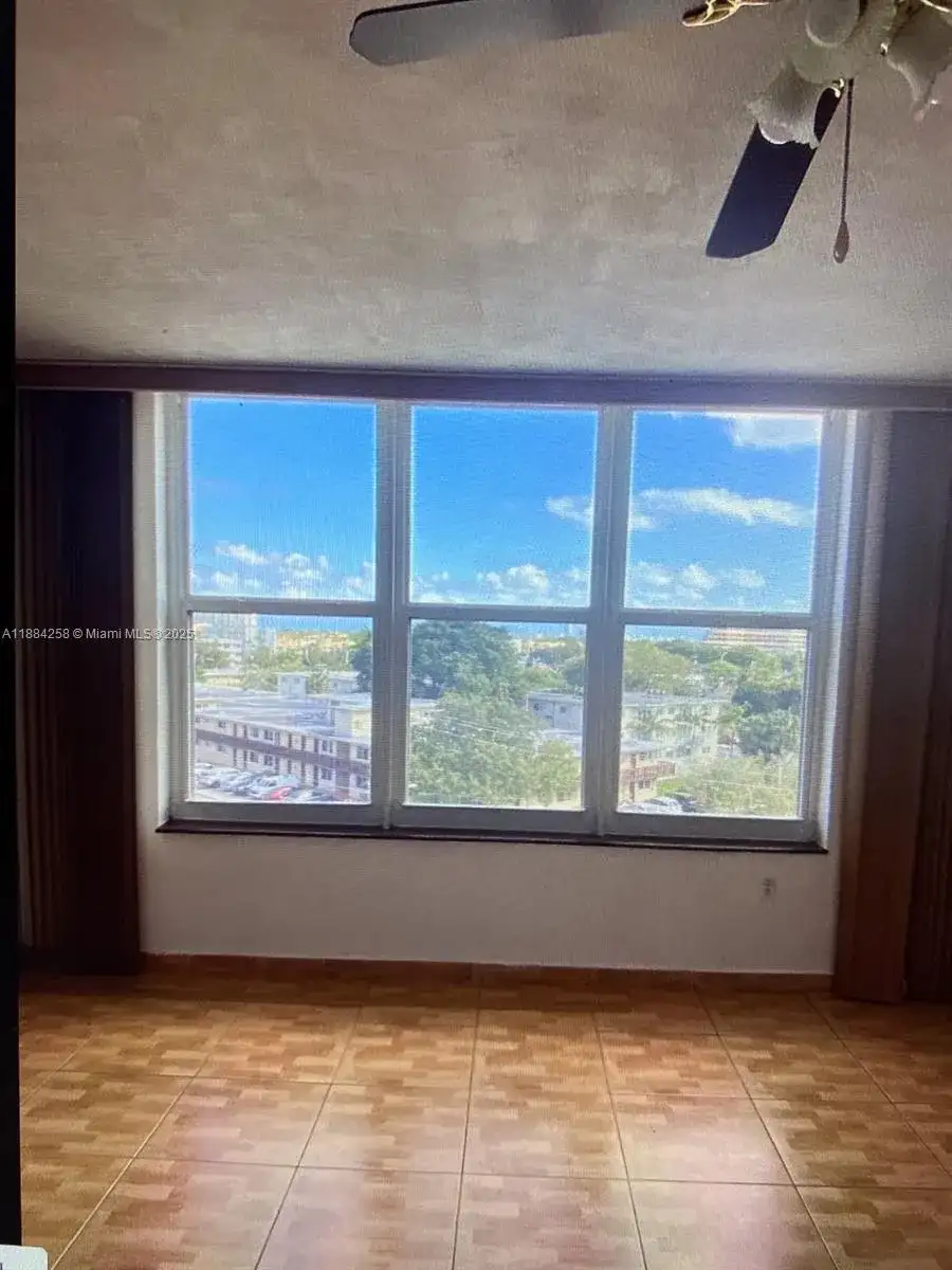 1475 NE 125th Ter, North Miami FL 33161 photo 4