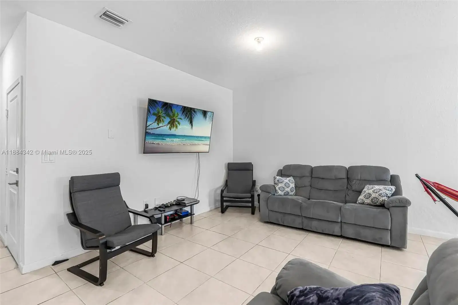 1137 SW 7th Ct # 0, Florida City FL 33034 photo 5