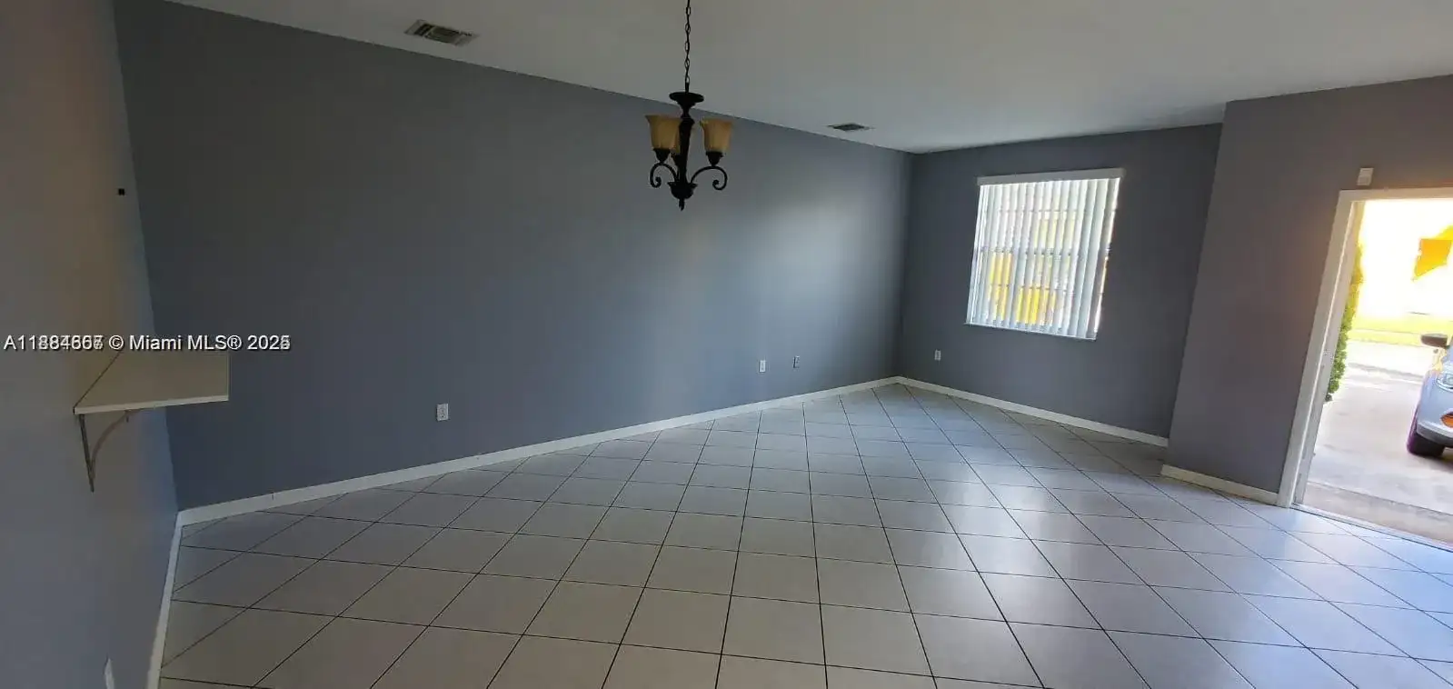 60 SE 6th Rd, Homestead FL 33030 photo 2