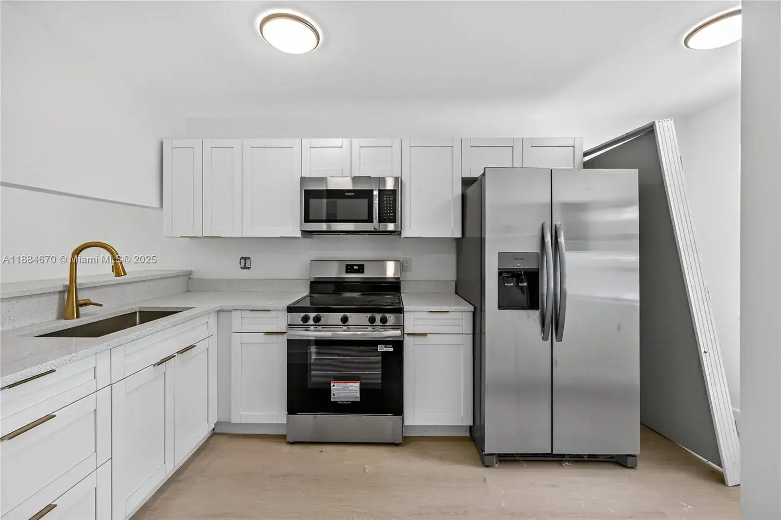 4198 Lakeside Dr # 4198, Tamarac FL 33319 photo 5