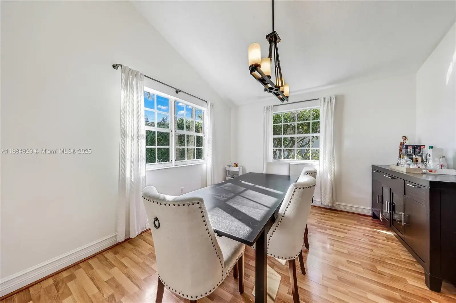 4030 SW 62nd Ave, South Miami FL 33155 photo 2