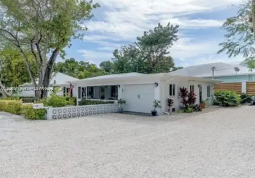 275 Pueblo St, Tavernier FL 33036 photo 4