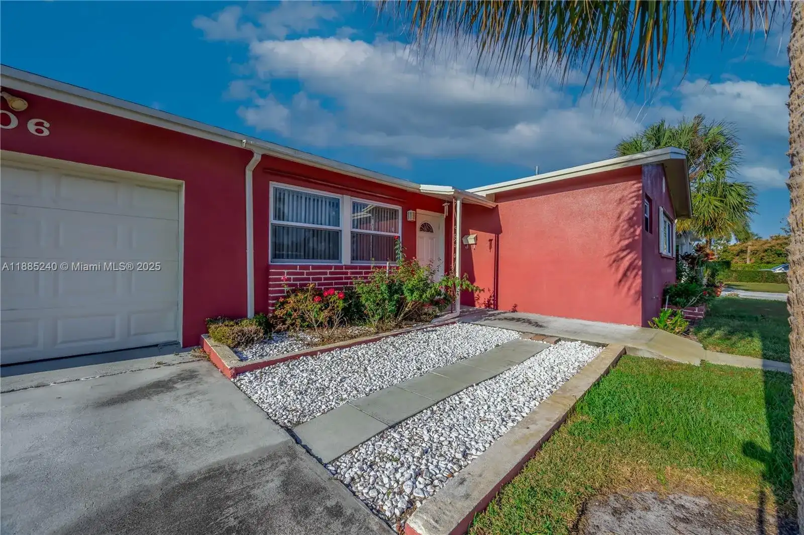 1106 7th St, Lake Park FL 33403 photo 5