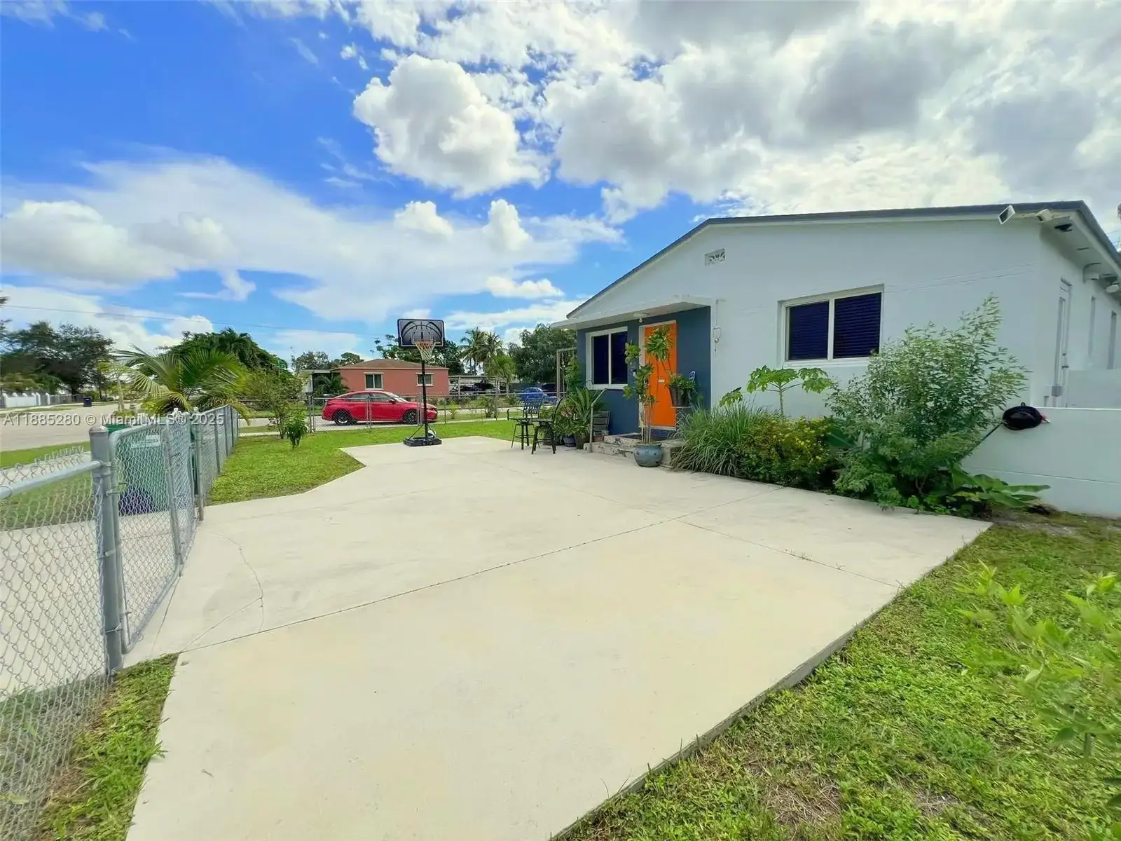 1130 Rutland St, Opa-Locka FL 33054 photo 4