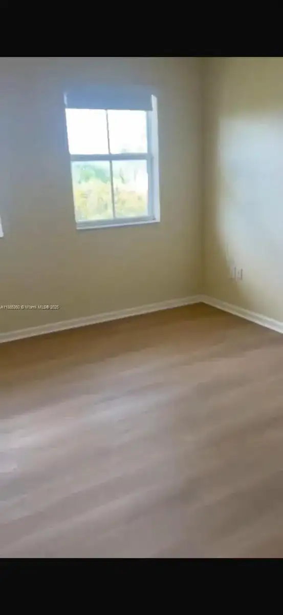 11601 NW 89th St # 211, Doral FL 33178 photo 5