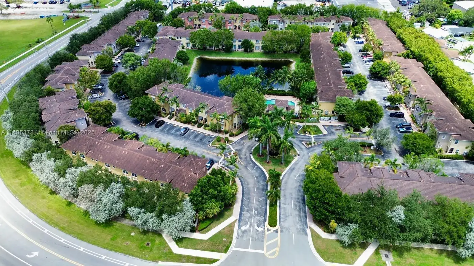 2851 W PROSPECT RD # 704, Tamarac FL 33309 photo 3