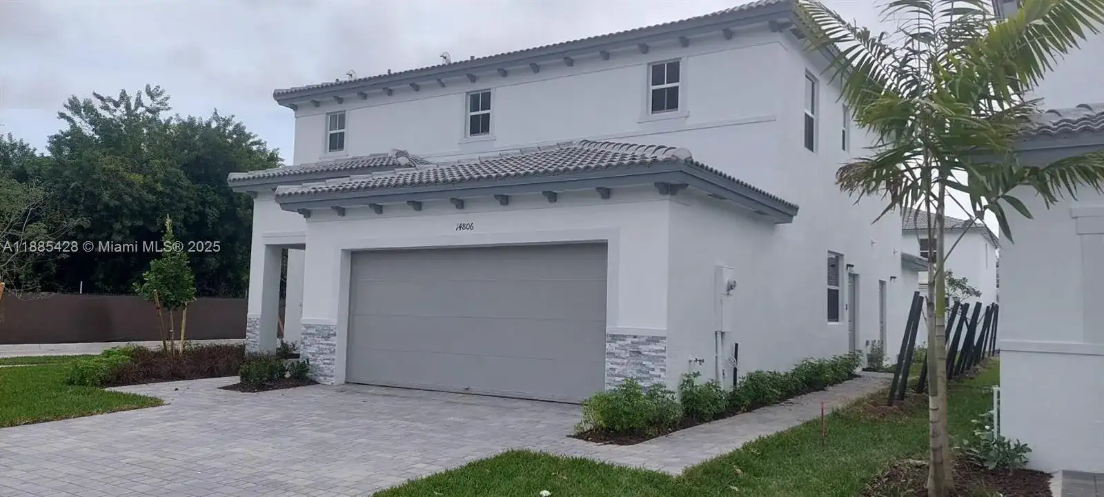 14806 SW 163rd St, Miami FL 33187 photo 2