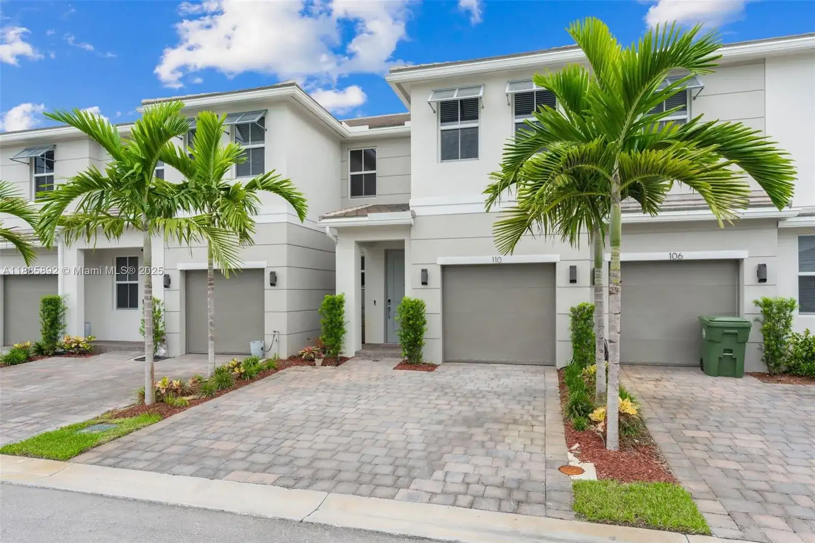 110 SW 171st Way, Pembroke Pines FL 33027 photo 2