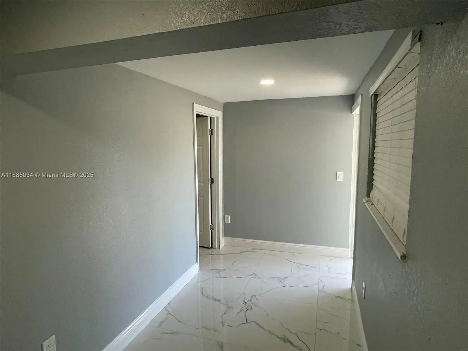 1221 NE 210th Ter # B, Miami FL 33179 photo 2