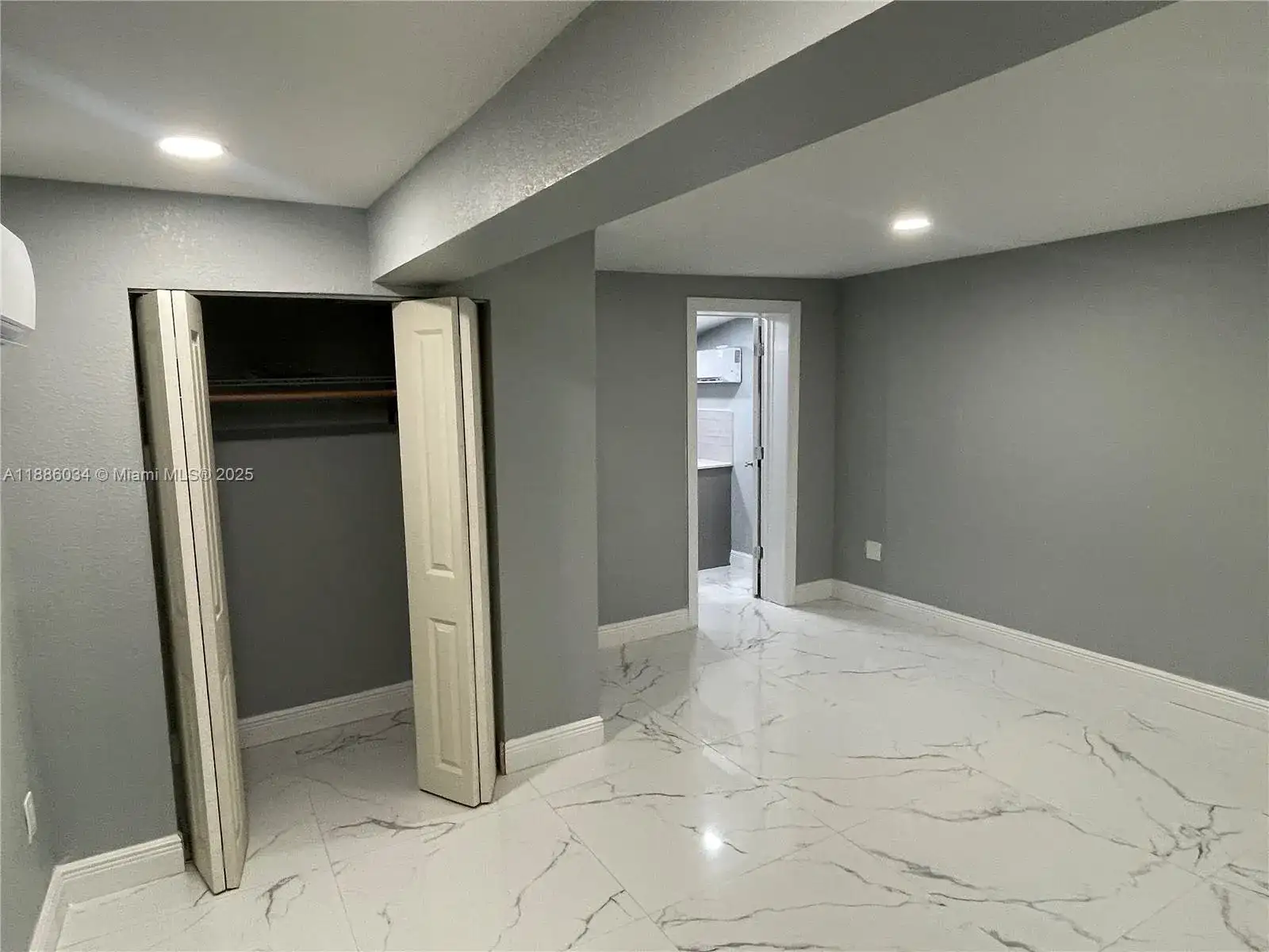 1221 NE 210th Ter # B, Miami FL 33179 photo 5