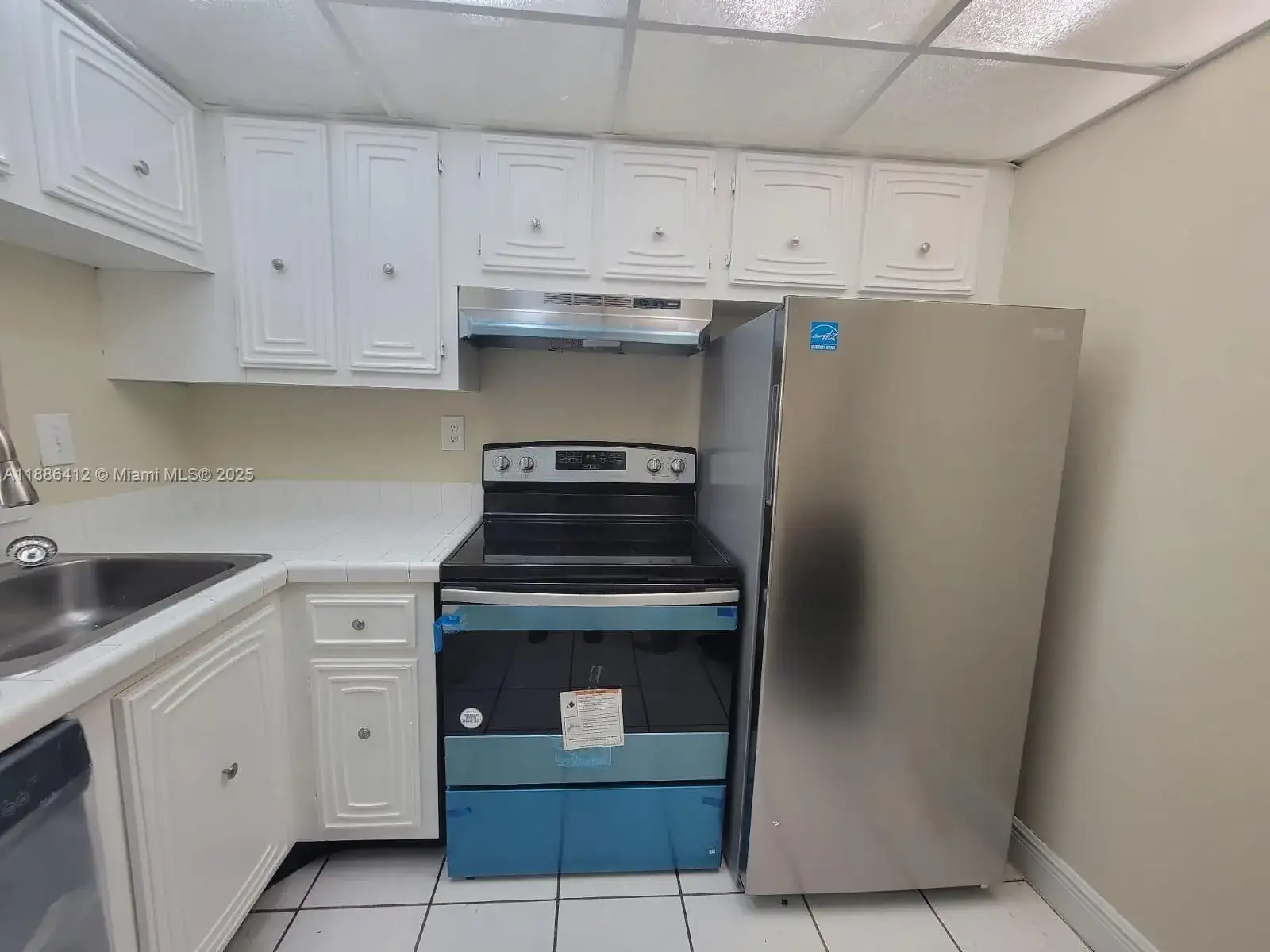 494 NW 165th St Rd # 404, Miami FL 33169 photo 3