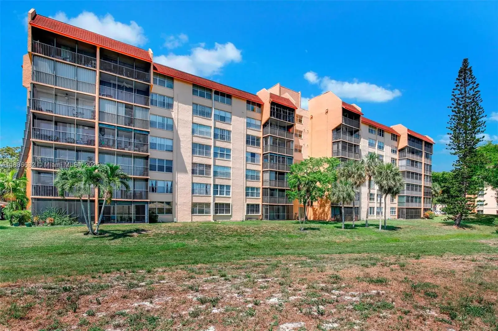 3821 Environ Blvd # 505, Lauderhill FL 33319 photo 2