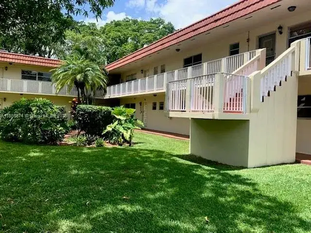 14901 SW 4th st # 9A, Pembroke Pines FL 33027 photo 4