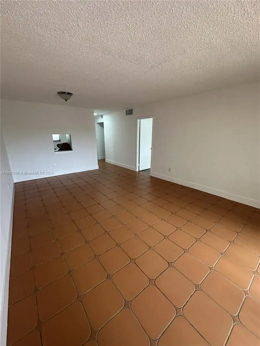 7703 Camino Real # A413, Miami FL 33143 photo 5