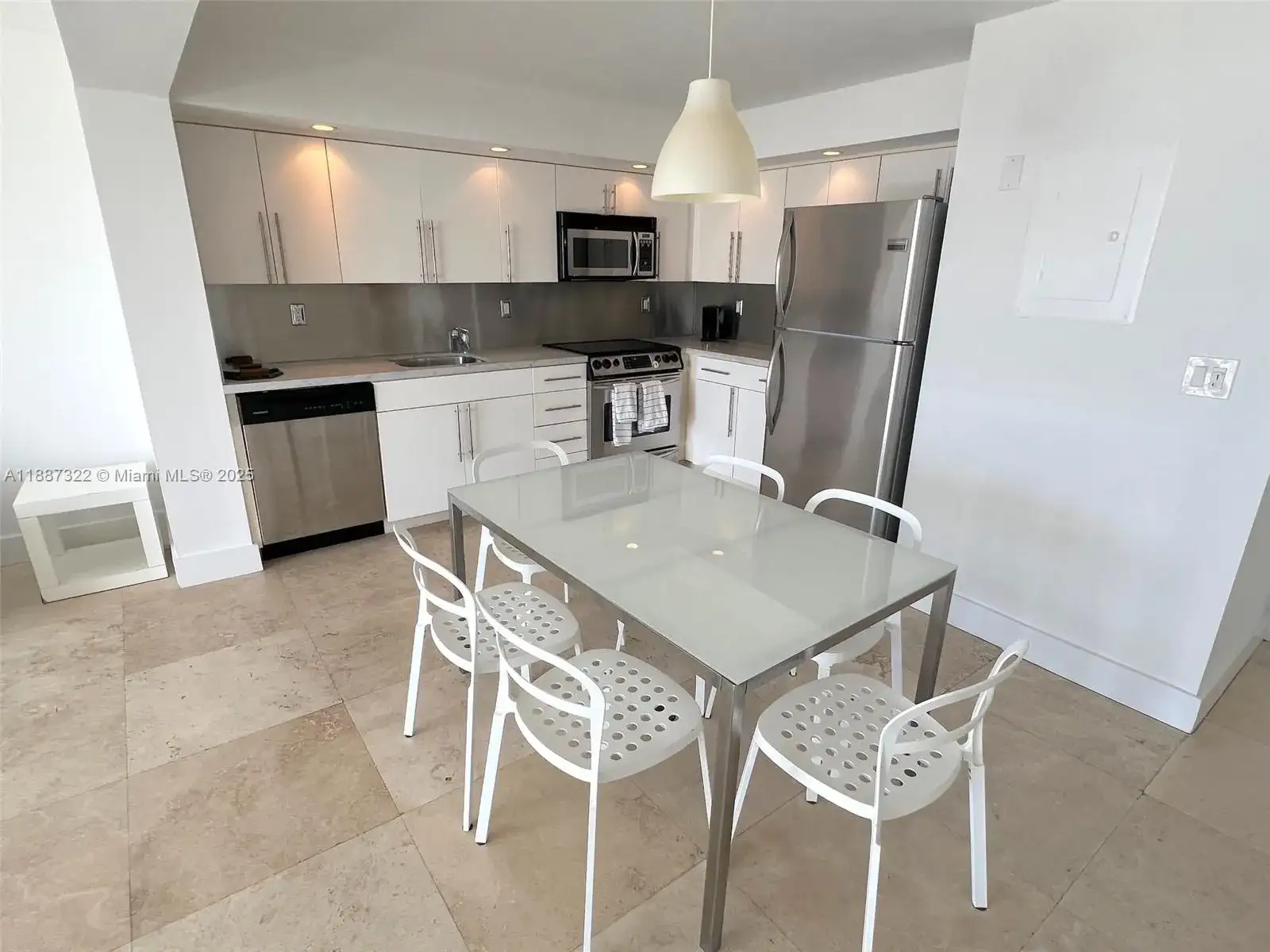 1800 Collins Ave # 12E, Miami Beach FL 33139 photo 2