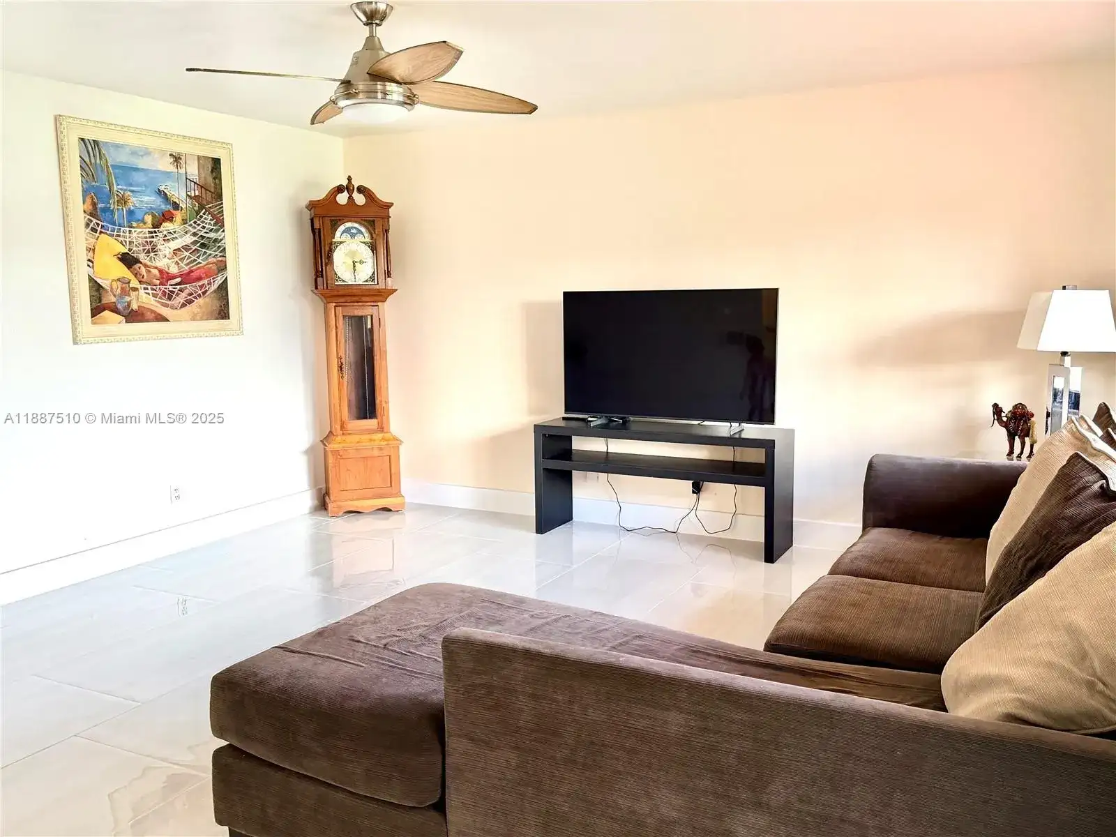 5201 SW 95th Ave, Cooper City FL 33328 photo 4