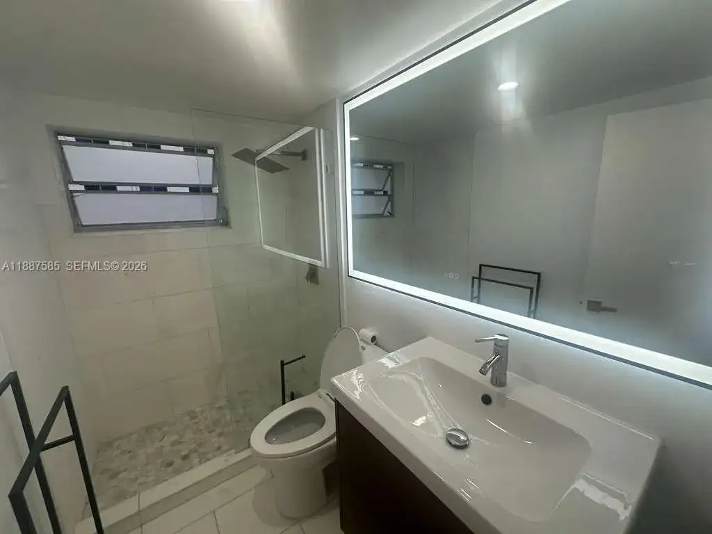 525 Meridian Ave # 203, Miami Beach FL 33139 photo 4