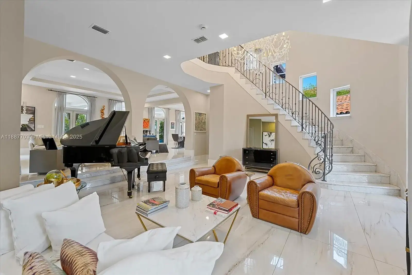 285 Carabela Ct, Coral Gables FL 33143 photo 4