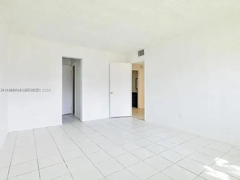 14850 Naranja Lakes Blvd, Homestead FL 33032 photo 4