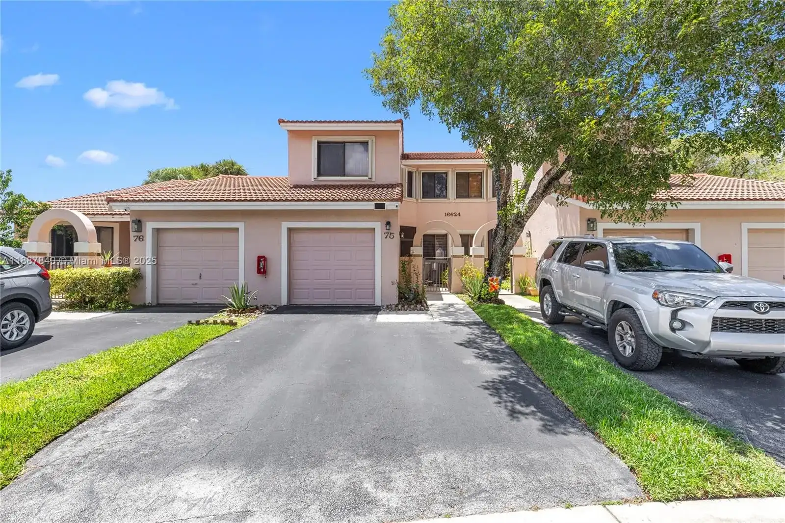 16624 Greens Edge Cir # 75, Weston FL 33326 photo 2