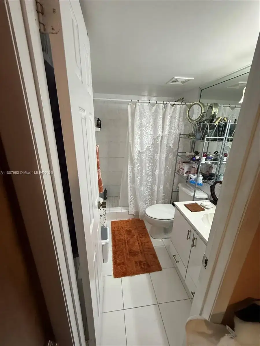 910 SW 104th Ave # 6B, Miami FL 33174 photo 5