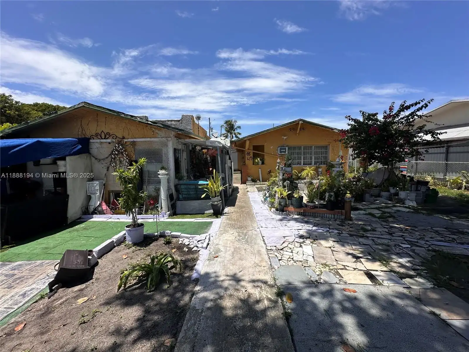 1842 NW 18th Ter, Miami FL 33125 photo 3