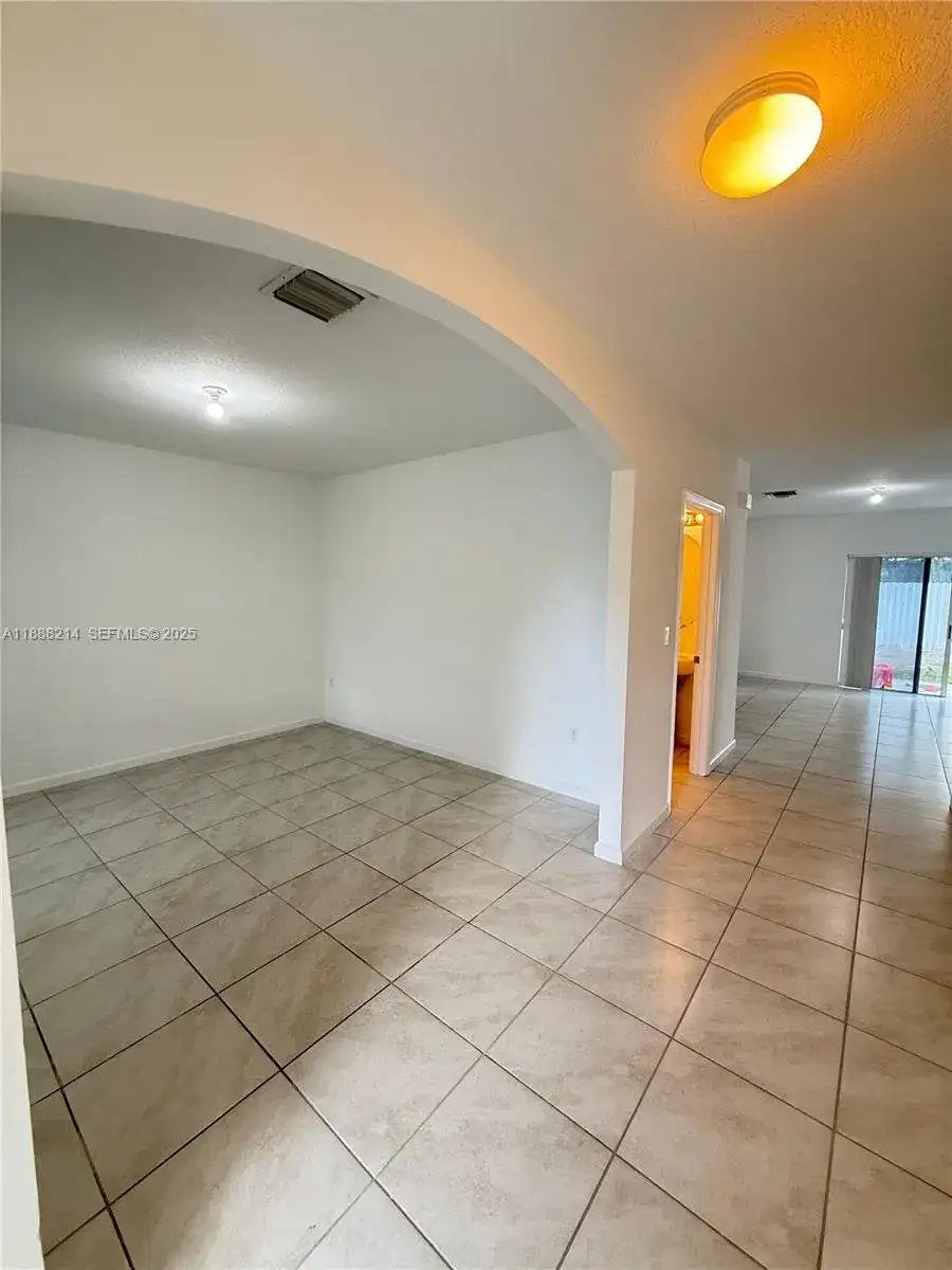 29380 SW 143rd Pl, Homestead FL 33033 photo 3