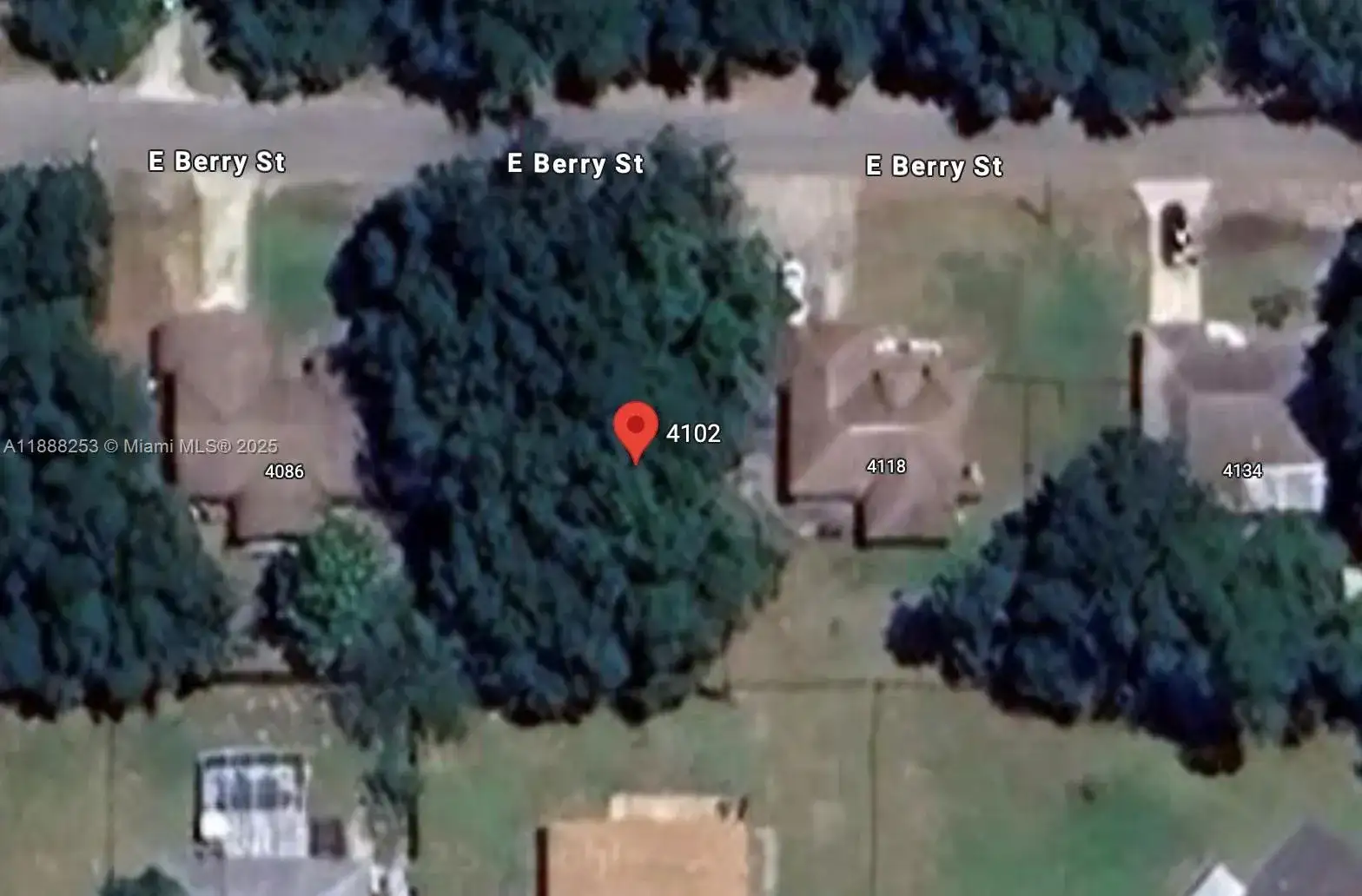 4102 E Berry St, Inverness FL 34453 photo 3