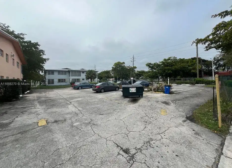 19080 NE 3rd Ct # 312, Miami FL 33179 photo 4