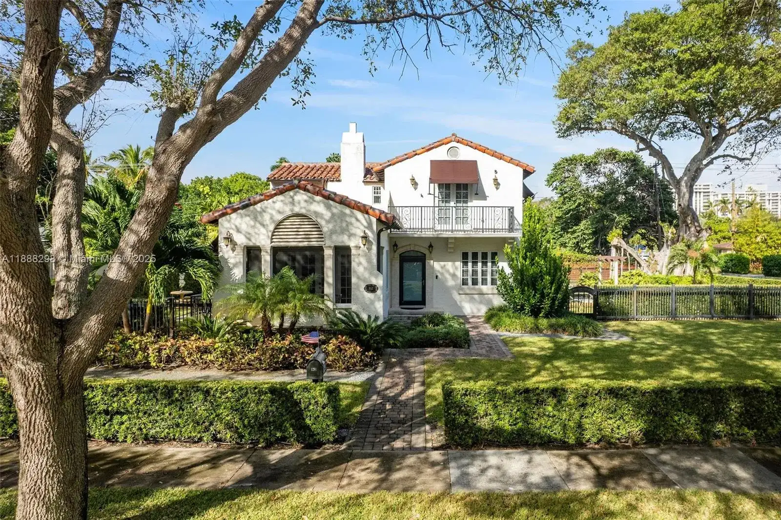 1291 NE 102nd St, Miami Shores FL 33138 photo 2