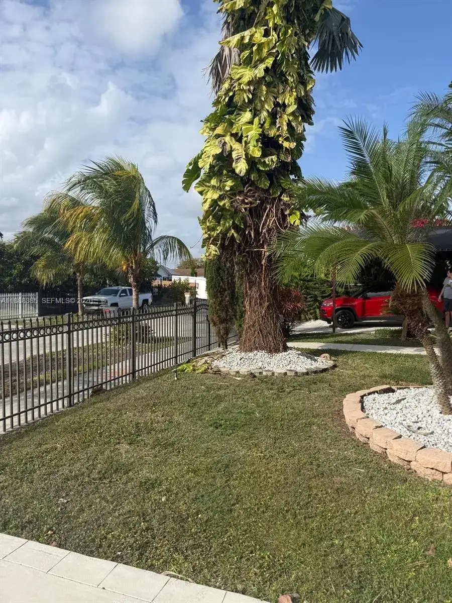 26553 SW 125th Ct, Homestead FL 33032 photo 3