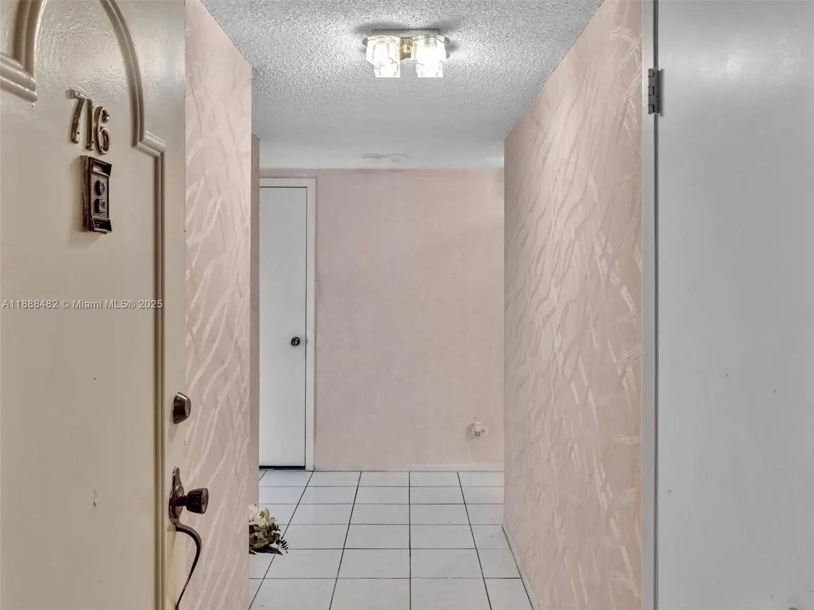 800 NE 195th St # 716, Miami FL 33179 photo 2
