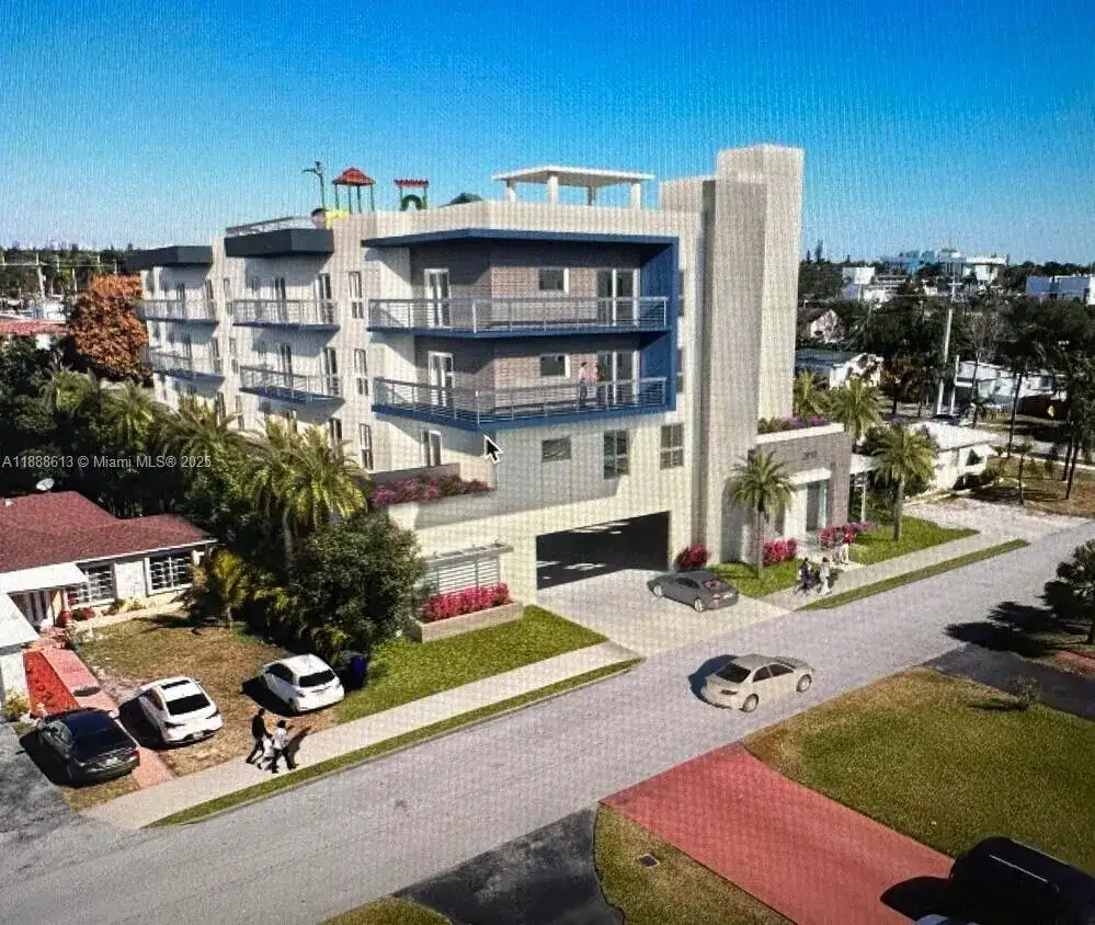 2815 Jackson St, Hollywood FL 33020 photo 2