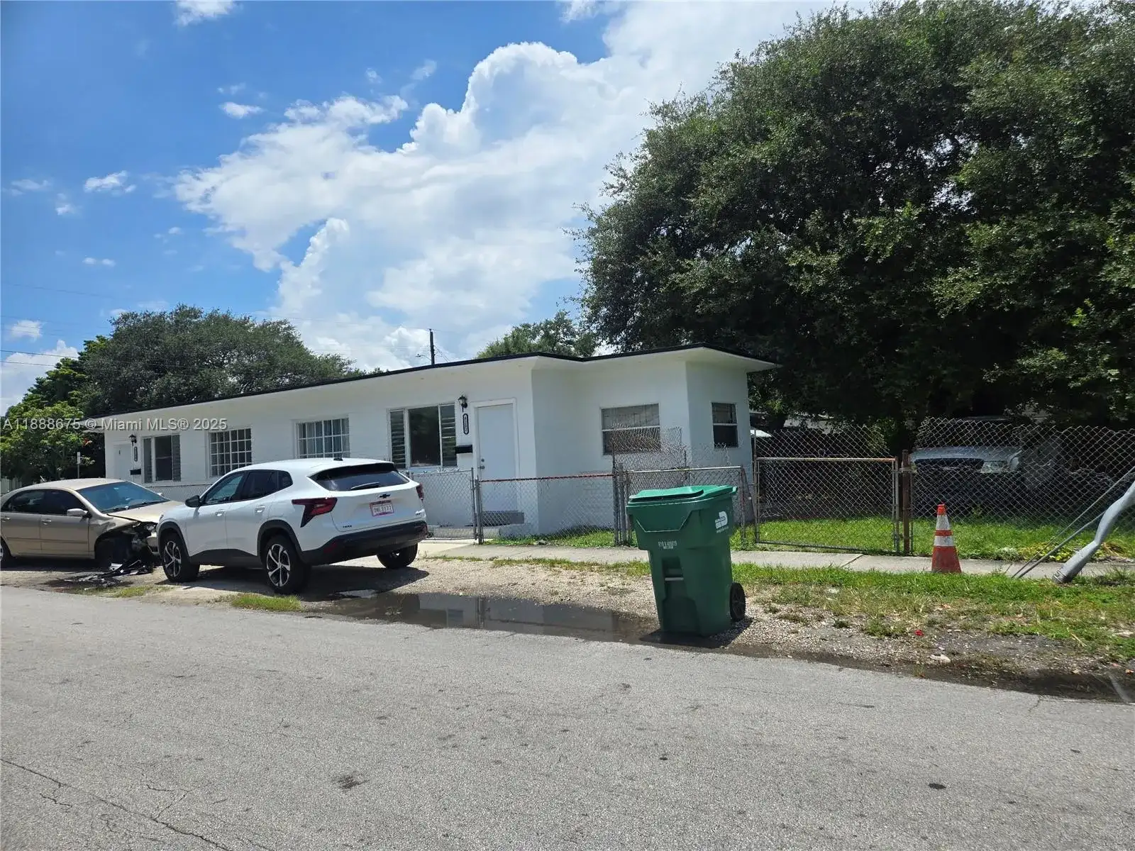 8200 NW 23rd Ave, Miami FL 33147 photo 3