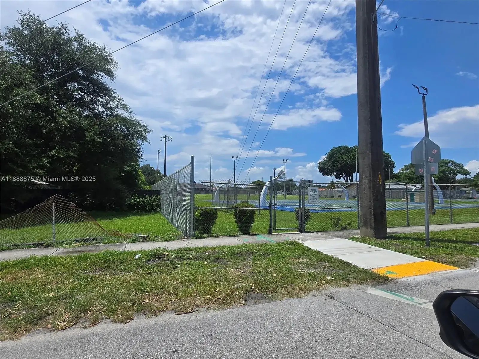 8200 NW 23rd Ave, Miami FL 33147 photo 5