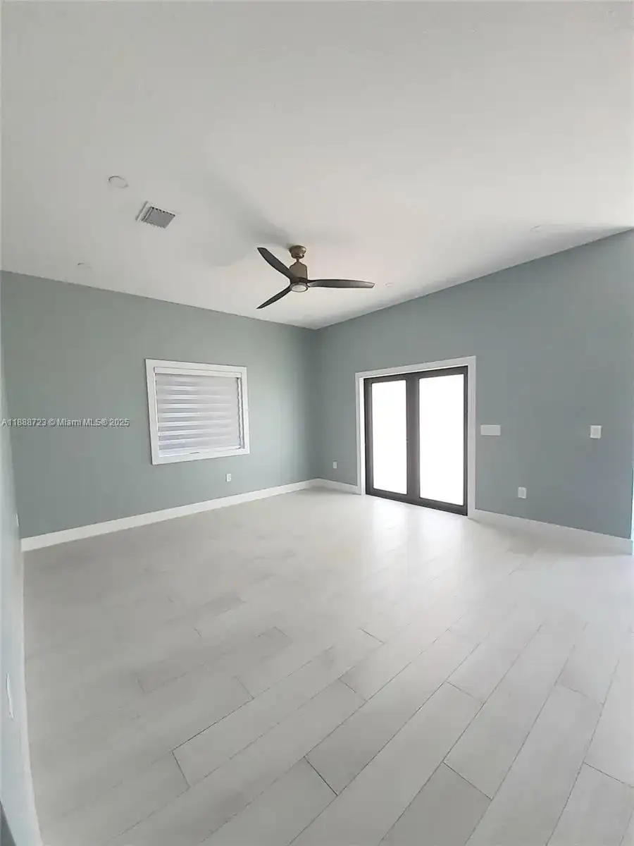 23 Jenny Ln, Key Largo FL 33037 photo 2