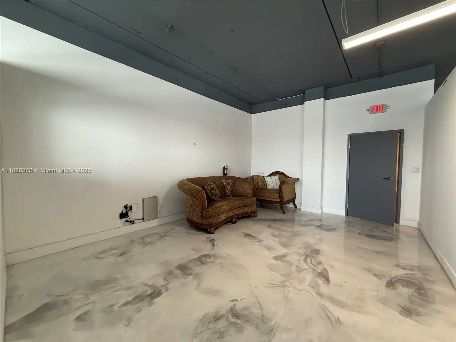 42 NW 27th Ave # 302, Miami FL 33125 photo 3