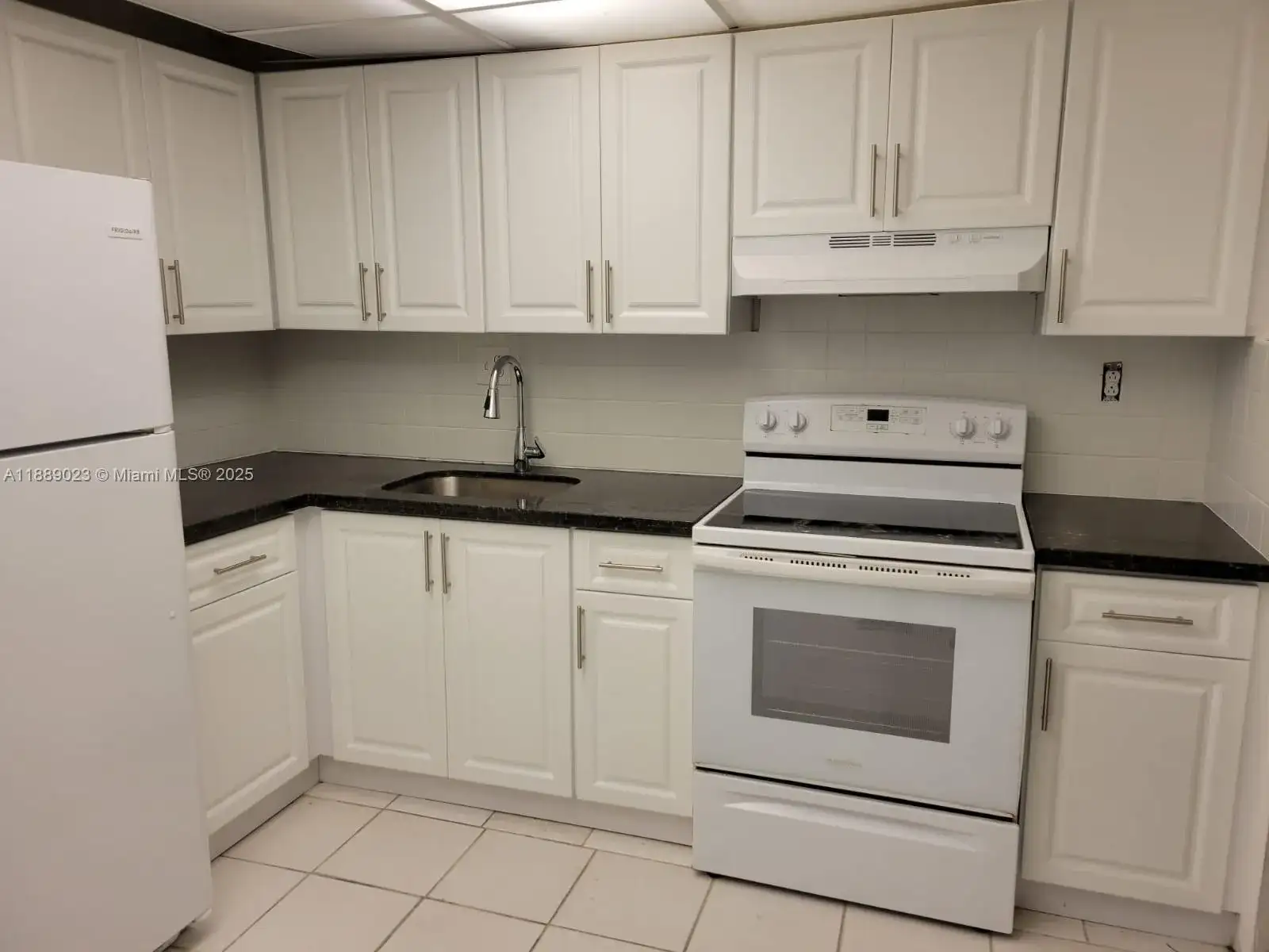 3907 NW 76th Ter # 3907, Davie FL 33024 photo 2